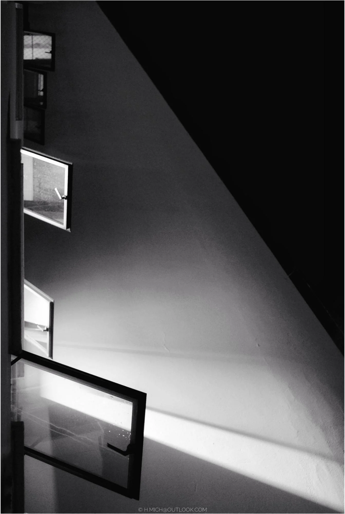 Photo Studio-One Top Model ©h.Mich@outlook.com