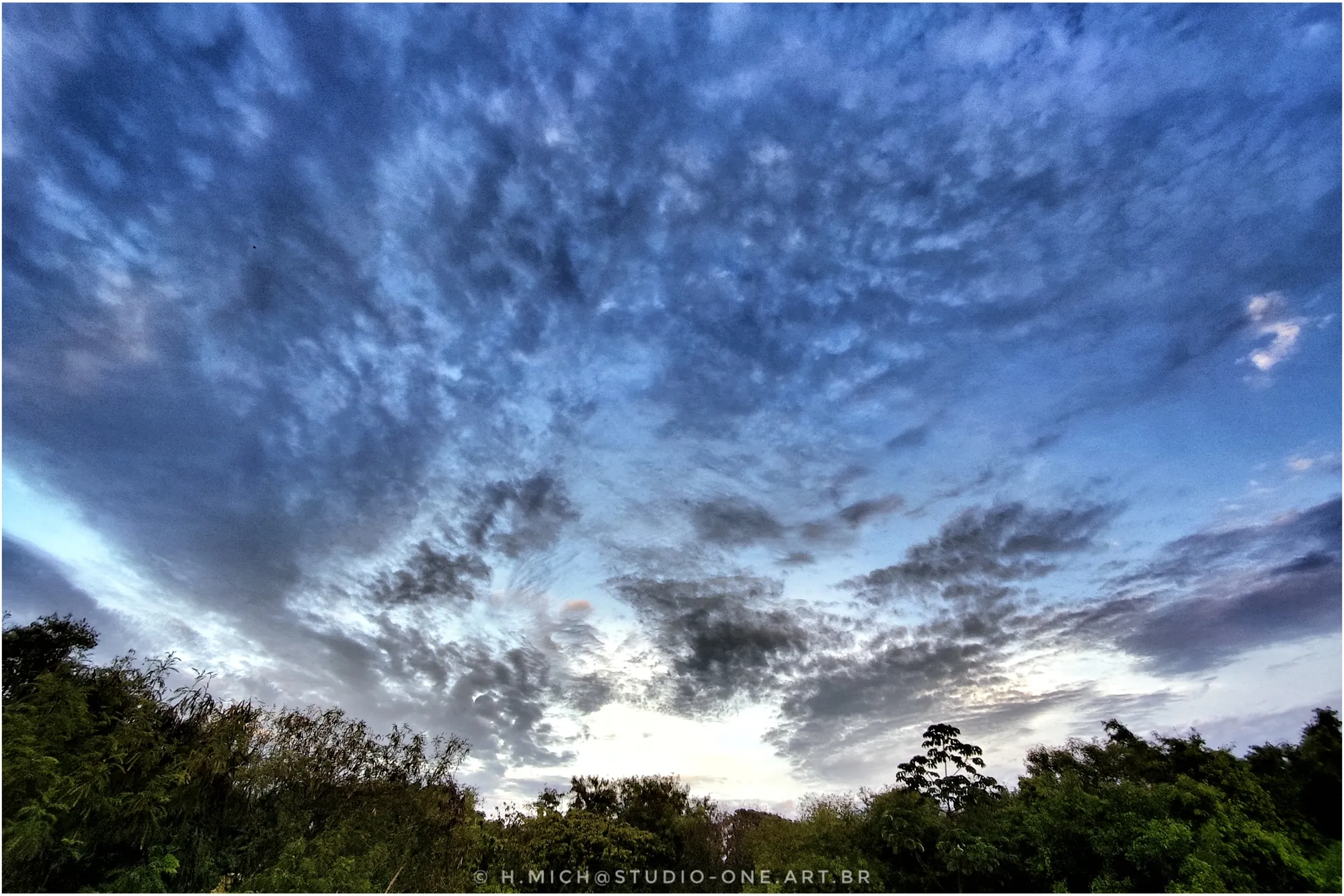 Photo Studio-One Top Model ©h.Mich@outlook.com