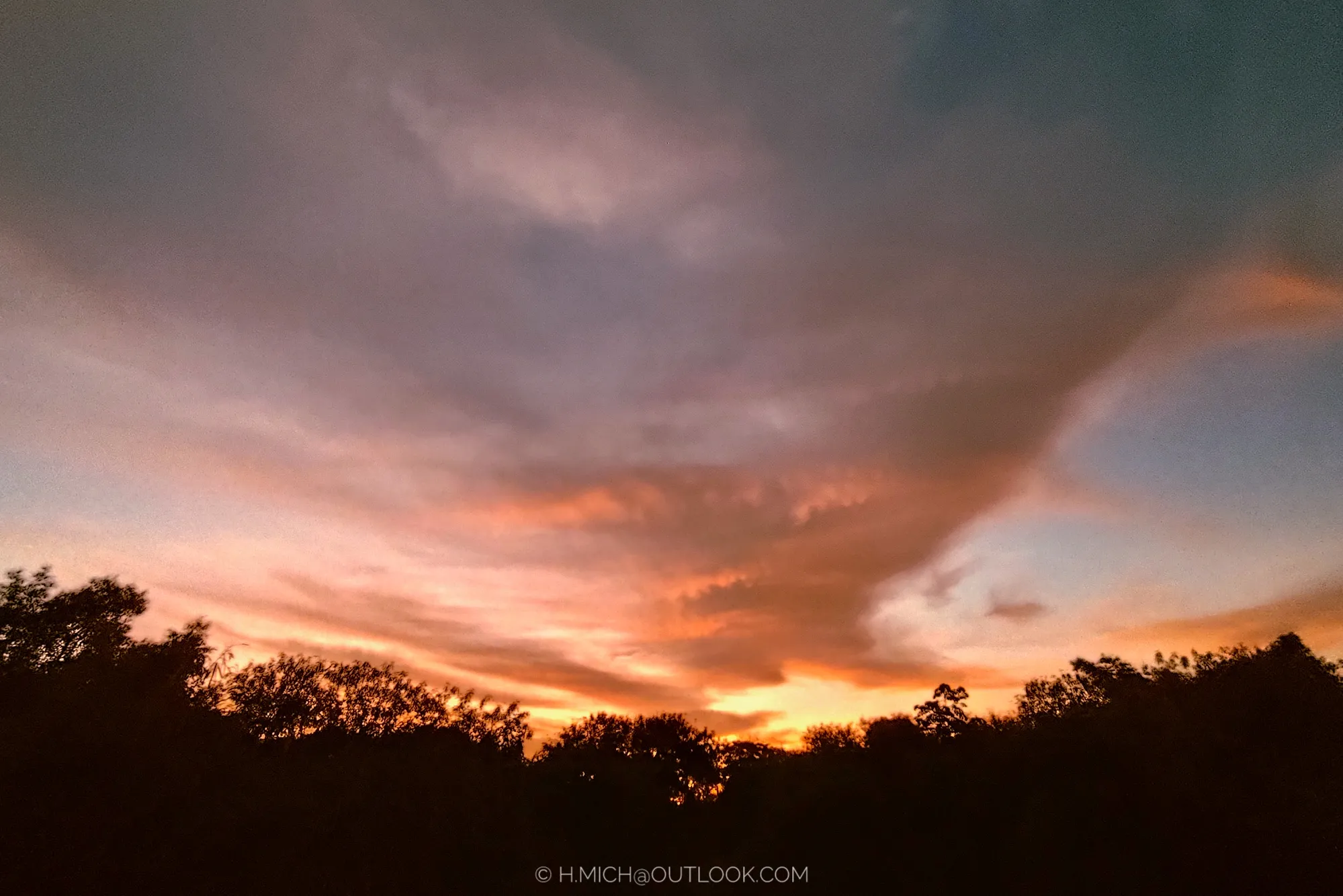 Photo Studio-One Repo (c)h.Mich@outlook.com