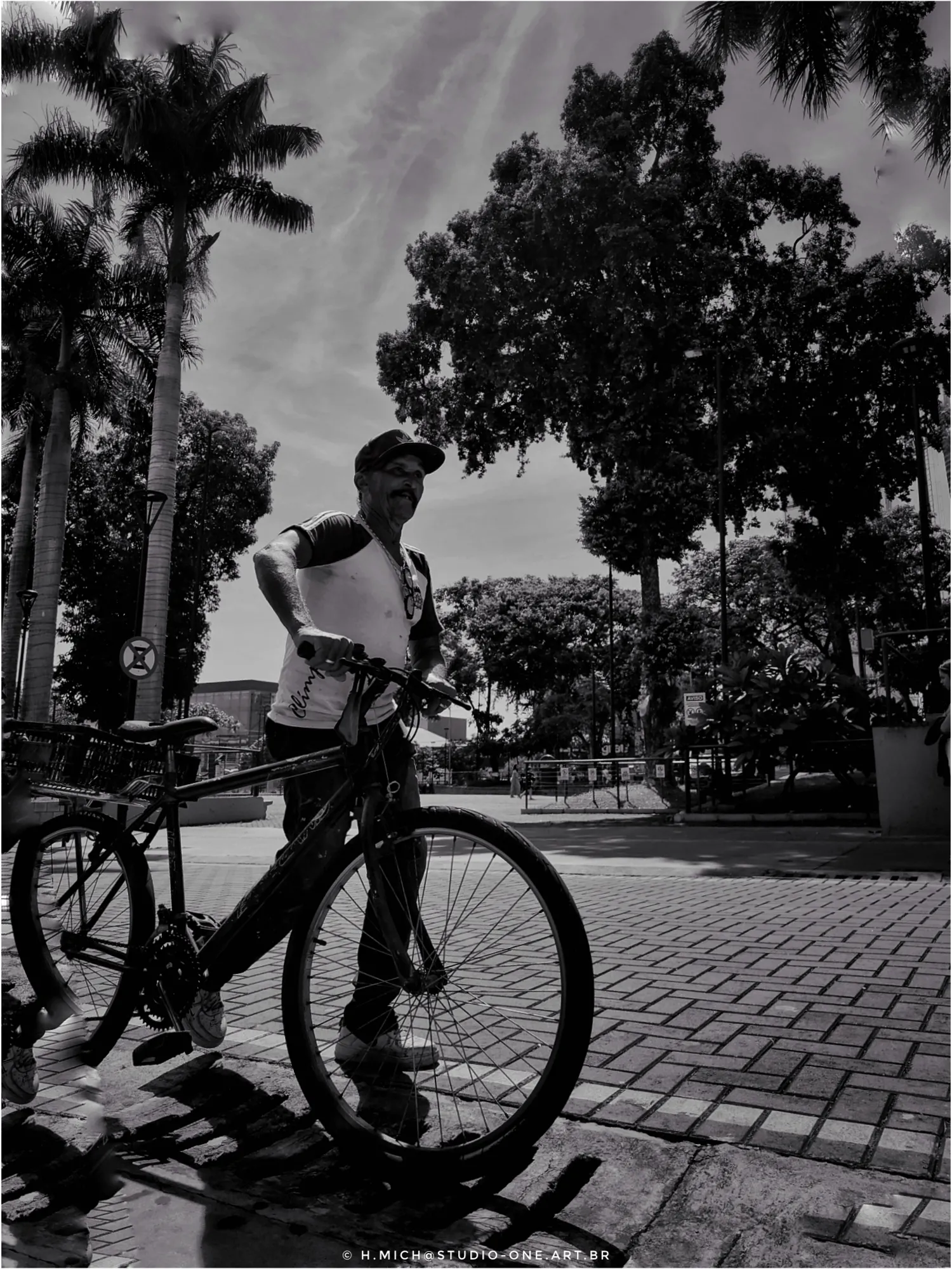 Photo Studio-One Repo (c)h.Mich@outlook.com