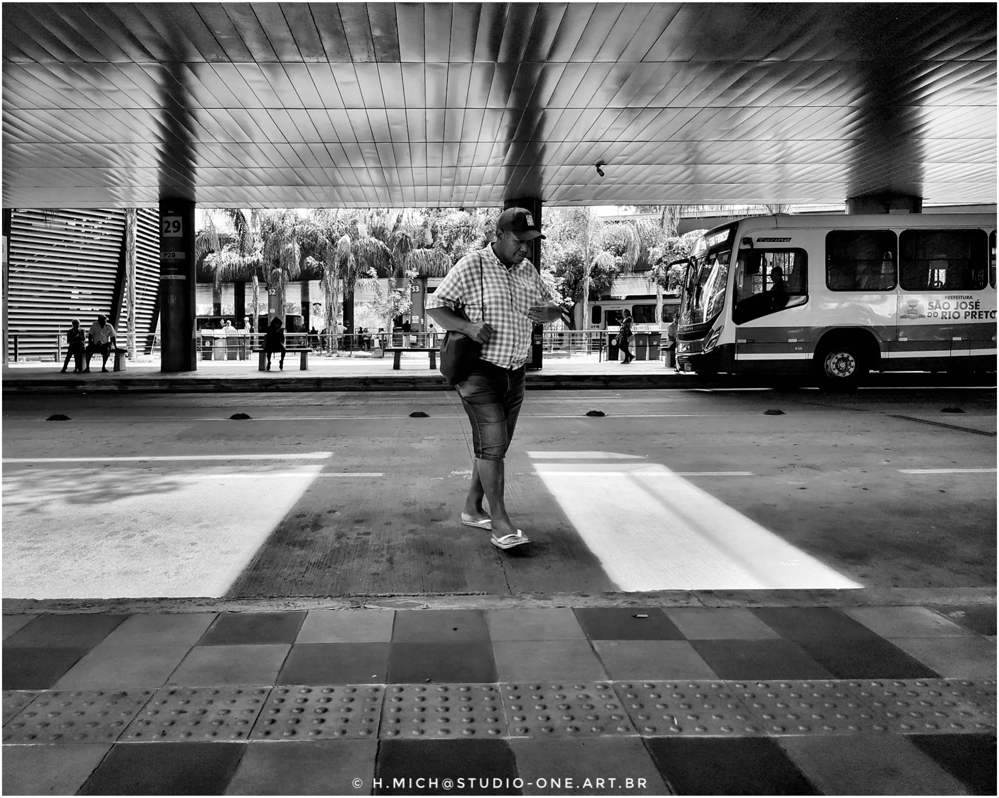 Photo Studio-One Repo (c)h.Mich@outlook.com