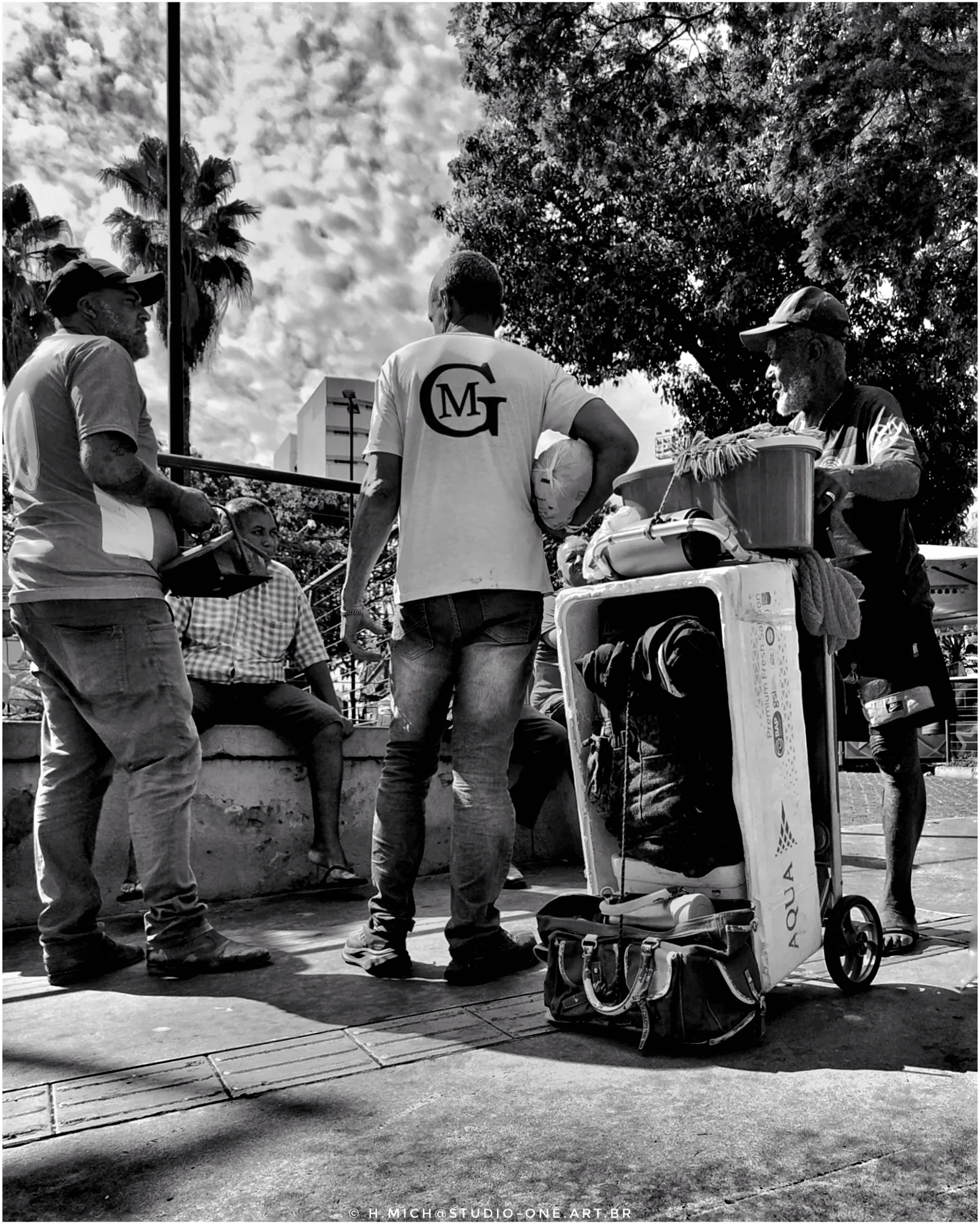 Photo Studio-One Repo (c)h.Mich@outlook.com