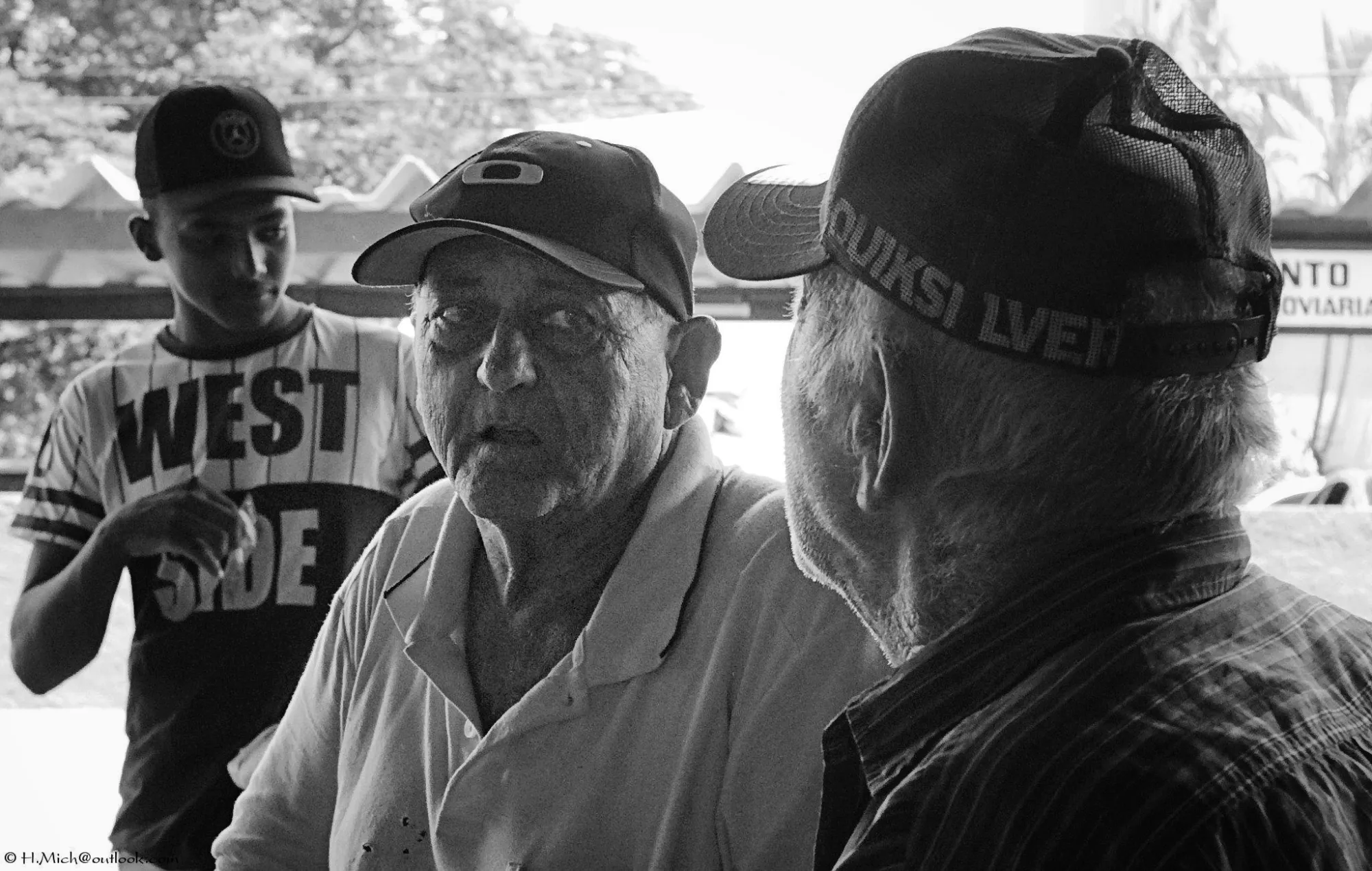 Photo Studio-One Repo (c)h.Mich@outlook.com