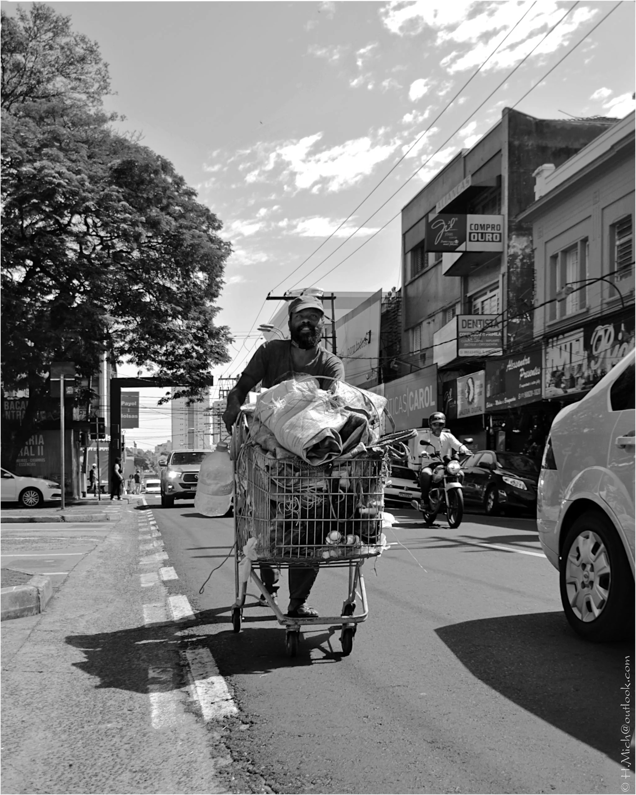 Photo Studio-One Repo (c)h.Mich@outlook.com